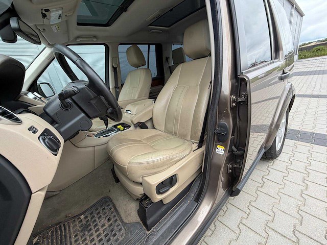 Land rover discovery 3.0 sdv6 hse personenauto - 2010 - afbeelding 7 van  24