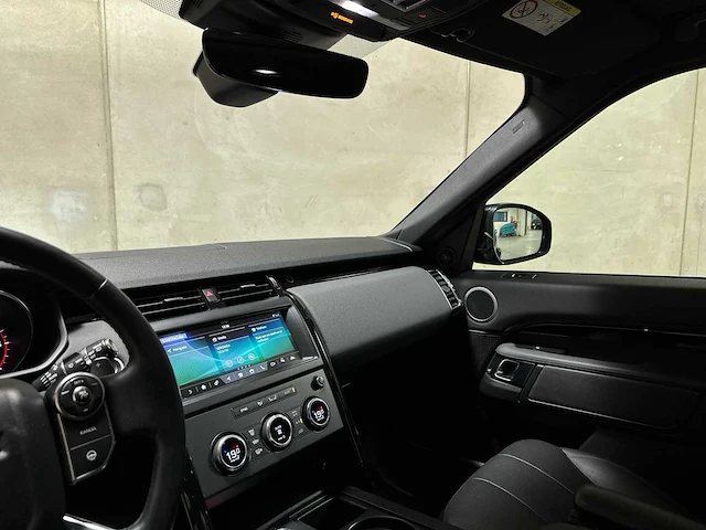 Land rover discovery 3.0 td6 hse luxury 258pk 2018 7-persoons, t-774-bk - afbeelding 18 van  64