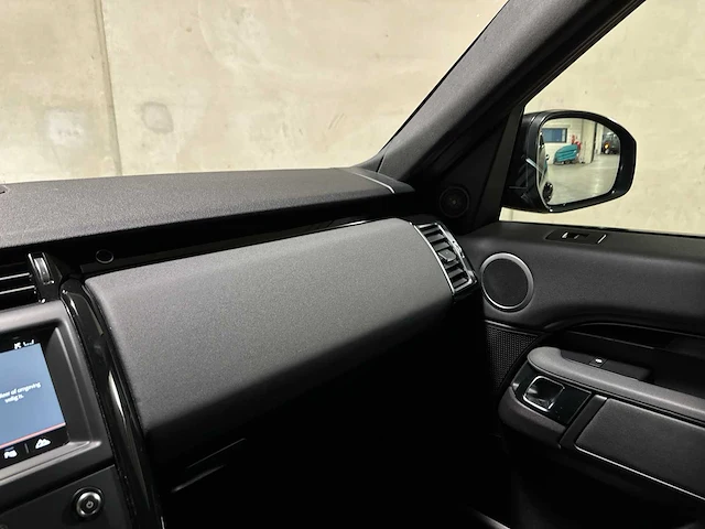Land rover discovery 3.0 td6 hse luxury 258pk 2018 7-persoons, t-774-bk - afbeelding 29 van  64