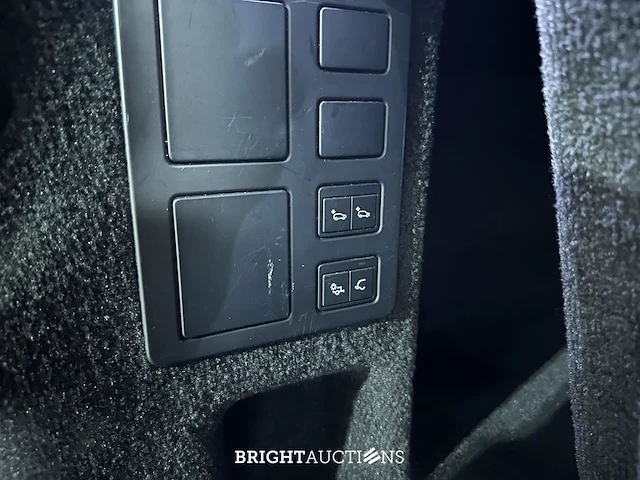 Land rover discovery 3.0 td6 hse luxury 258pk 2018 7-persoons, t-774-bk - afbeelding 38 van  65