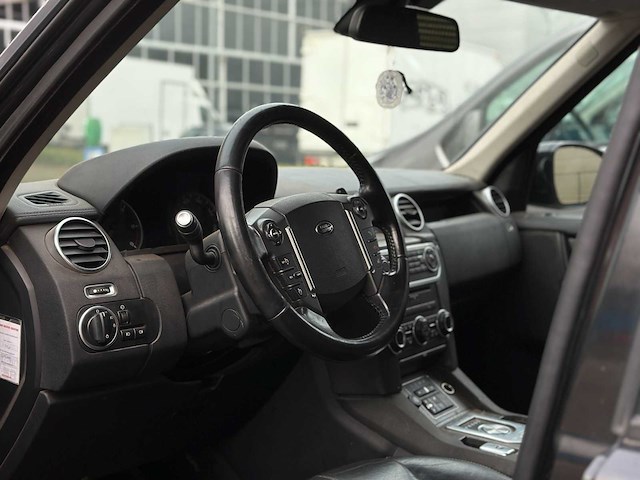 Land rover discovery 3.0 v6 211pk 2016 - afbeelding 6 van  37