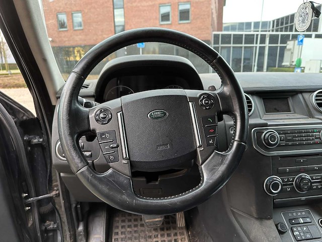 Land rover discovery 3.0 v6 211pk 2016 - afbeelding 7 van  37