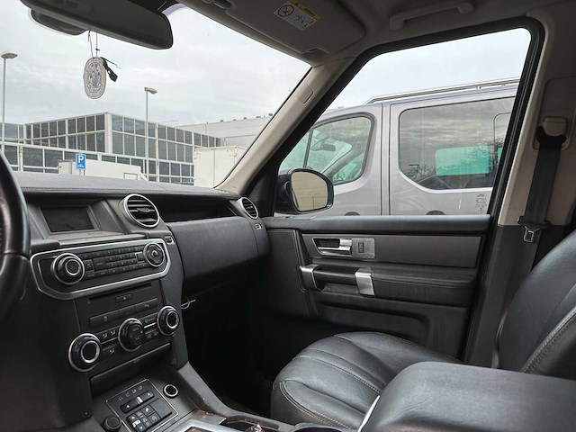 Land rover discovery 3.0 v6 211pk 2016 - afbeelding 8 van  37