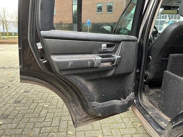 Land rover discovery 3.0 v6 211pk 2016 - afbeelding 21 van  37