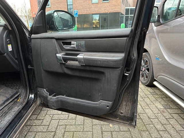 Land rover discovery 3.0 v6 211pk 2016 - afbeelding 28 van  37