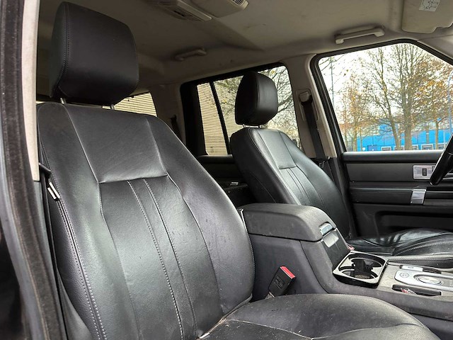 Land rover discovery 3.0 v6 211pk 2016 - afbeelding 29 van  37
