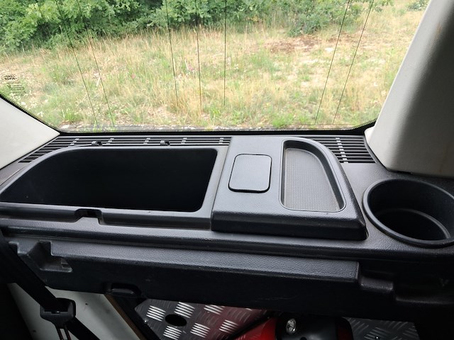 Land rover discovery 4 2,7, land rover, discovery, 2.7 tdv6 s, rood, 2010 - afbeelding 51 van  66