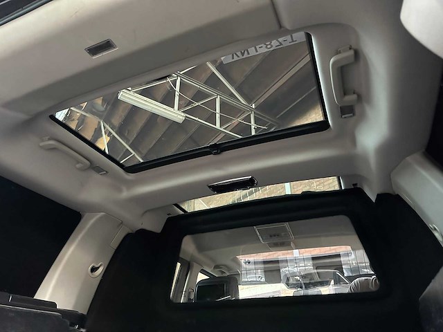 Land rover discovery 4 3.0 sdv6 se hse 256pk 2015, vnj-87-t bedrijfswagen - afbeelding 40 van  52