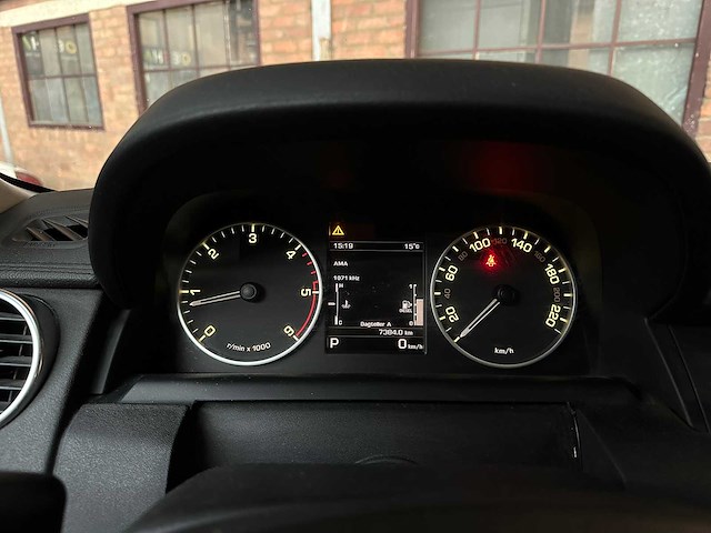 Land rover discovery 4 3.0 sdv6 se hse 256pk 2015, vnj-87-t bedrijfswagen - afbeelding 21 van  52