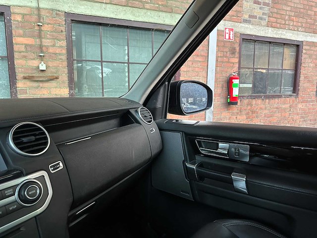 Land rover discovery 4 3.0 sdv6 se hse 256pk 2015, vnj-87-t bedrijfswagen - afbeelding 29 van  52