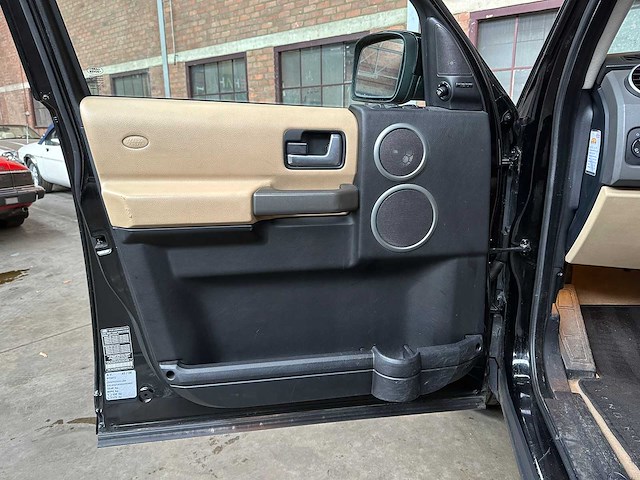 Land rover discovery 4.4 v8 l319 300pk 2006, 67-rth-9 youngtimer - afbeelding 29 van  45