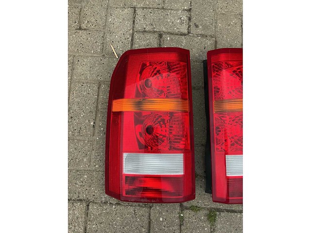 Land rover discovery achterlichtenset - afbeelding 3 van  7