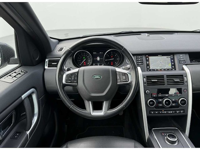 Land rover discovery sport 2.0 td4 urbser se | st-365-v i - afbeelding 15 van  17