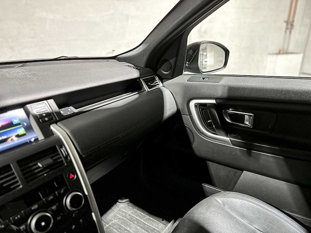 Land rover discovery sport 2.0 td4 us se 150pk 2018 (origineel-nl), v-267-nd - afbeelding 13 van  41