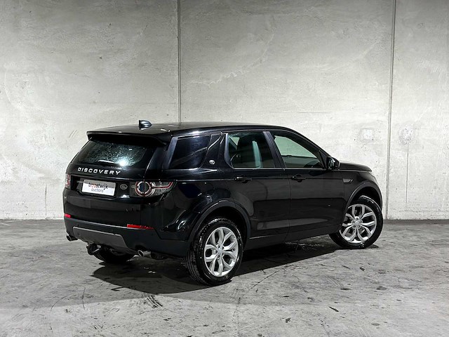 Land rover discovery sport 2.0 td4 us se 150pk 2018 (origineel-nl), v-267-nd - afbeelding 26 van  35