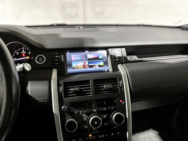 Land rover discovery sport 2.0 td4 us se 150pk 2018 (origineel-nl), v-267-nd - afbeelding 29 van  35