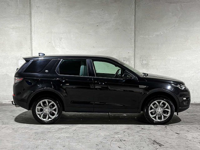 Land rover discovery sport 2.0 td4 us se 150pk 2018 (origineel-nl), v-267-nd - afbeelding 40 van  41