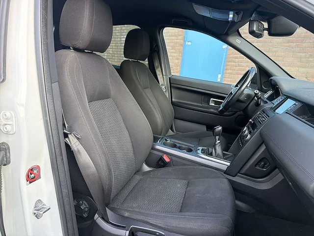 Land rover discovery sport 2.2 td4 4wd se | gd-199-d i - afbeelding 24 van  33