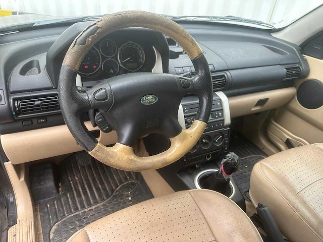 Land rover freelander station wagon 1.8 hse , 28-pp-pl - afbeelding 15 van  15