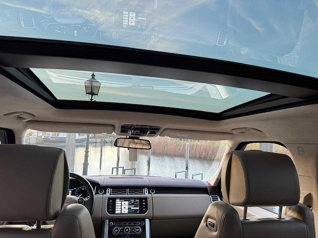 Land rover range rover 3.0 tdv6 autobiograp 22'' 8877 - afbeelding 36 van  79