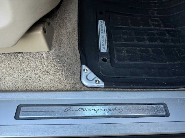 Land rover range rover 3.0 tdv6 autobiograp 22'' 8877 - afbeelding 68 van  79