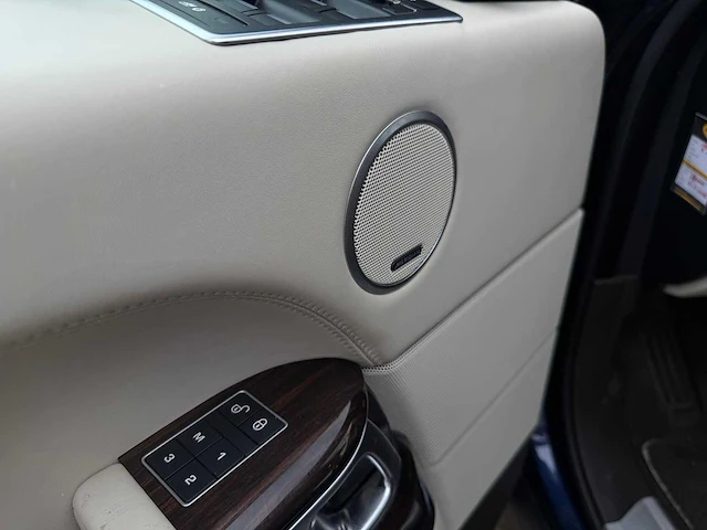Land rover range rover 3.0 tdv6 autobiography | nd-269-g i - afbeelding 14 van  36