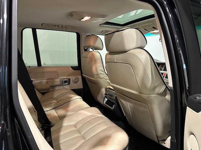 Land rover range rover 4.2 v8 supercharged youngtimer p-906-kf - afbeelding 4 van  17