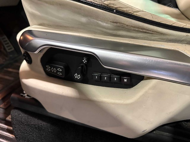 Land rover range rover 4.2 v8 supercharged youngtimer p-906-kf - afbeelding 8 van  17