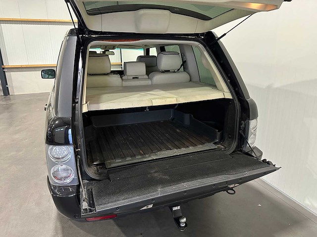 Land rover range rover 4.2 v8 supercharged youngtimer p-906-kf - afbeelding 17 van  24