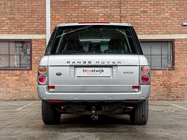 Land rover range rover 4.4 v8 vogue 286pk 2002, 67-sj-ds youngtimer - afbeelding 12 van  59