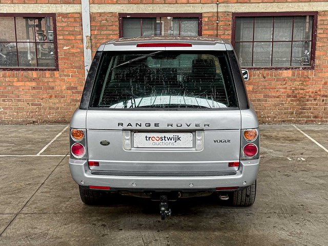 Land rover range rover 4.4 v8 vogue 286pk 2002, 67-sj-ds youngtimer - afbeelding 13 van  59