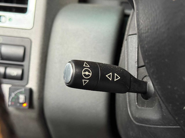 Land rover range rover 4.4 v8 vogue 286pk 2002, 67-sj-ds youngtimer - afbeelding 20 van  59