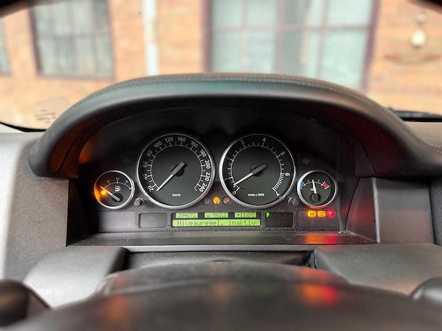 Land rover range rover 4.4 v8 vogue 286pk 2002, 67-sj-ds youngtimer - afbeelding 28 van  59