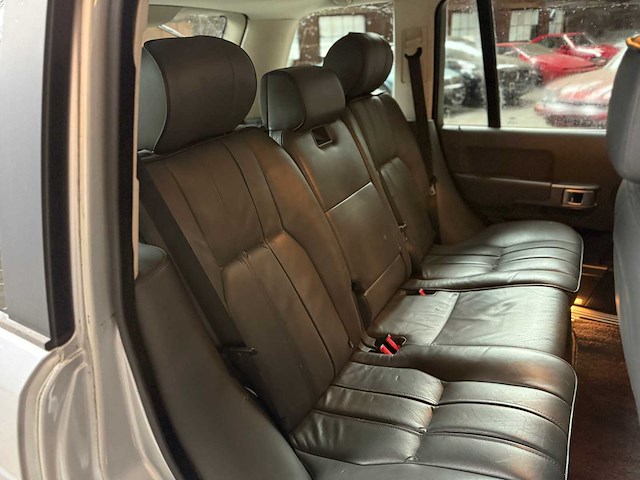 Land rover range rover 4.4 v8 vogue 286pk 2002, 67-sj-ds youngtimer - afbeelding 48 van  59