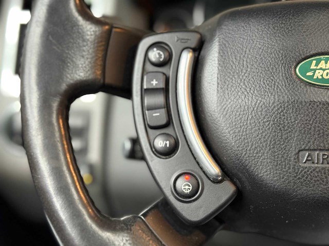 Land rover range rover 4.4 v8 vogue 286pk 2002, 67-sj-ds youngtimer - afbeelding 14 van  59