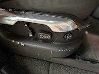 Land rover range rover 4.4 v8 vogue 286pk 2002, 67-sj-ds youngtimer - afbeelding 49 van  59