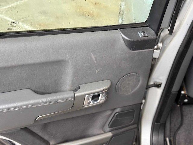 Land rover range rover 4.4 v8 vogue 286pk 2002, 67-sj-ds youngtimer - afbeelding 31 van  59