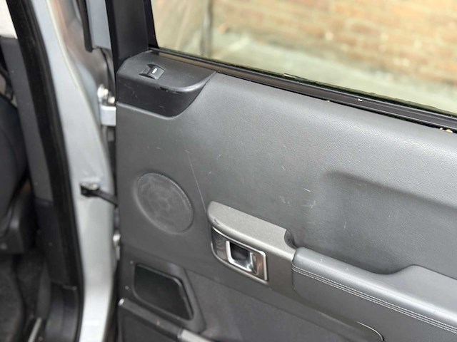 Land rover range rover 4.4 v8 vogue 286pk 2002, 67-sj-ds youngtimer - afbeelding 41 van  59