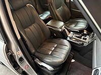 Land rover range rover 4.4 v8 vogue 286pk 2002, 67-sj-ds youngtimer - afbeelding 52 van  59