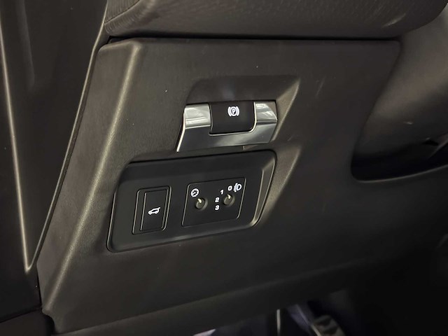 Land rover range rover evoque 2.0 d150 awd hse r-dynamic 150pk 2020 (origineel-nl), h-933-pp - afbeelding 15 van  58