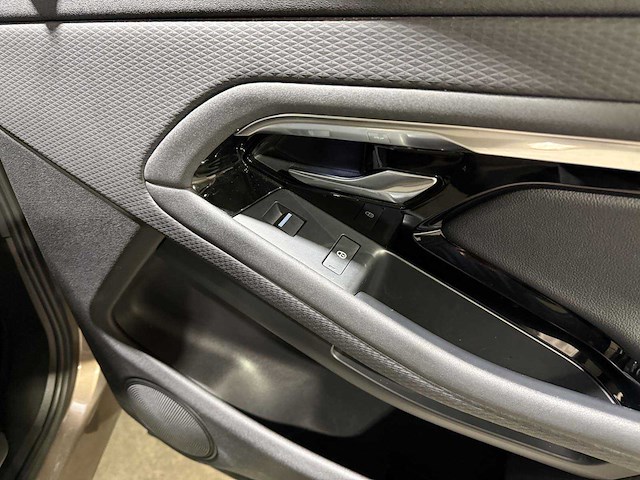 Land rover range rover evoque 2.0 d150 awd hse r-dynamic 150pk 2020 (origineel-nl), h-933-pp - afbeelding 50 van  58