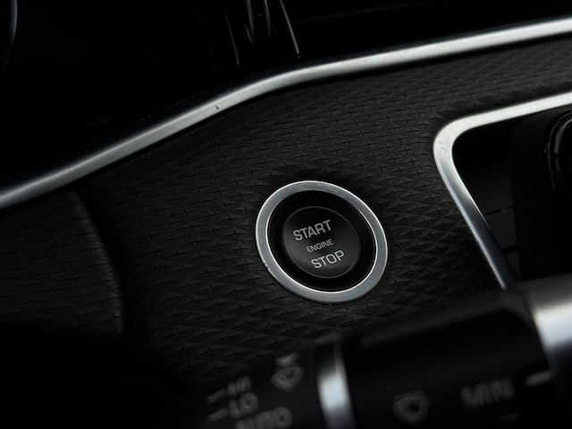 Land rover range rover evoque 2.0 p200 awd hello edition | zt-717-f - afbeelding 17 van  29