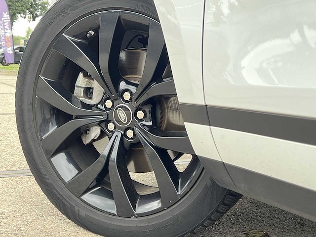 Land rover range rover evoque 2.0 p200 awd r-dynamic hello edition | j-037-df - afbeelding 32 van  41