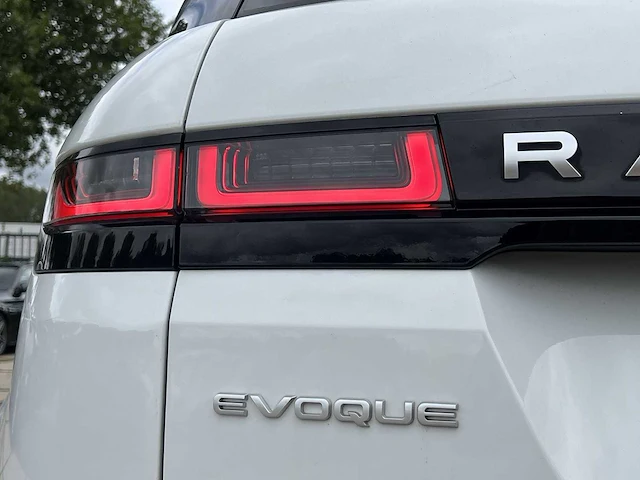 Land rover range rover evoque 2.0 p200 awd r-dynamic hello edition | j-037-df - afbeelding 33 van  41