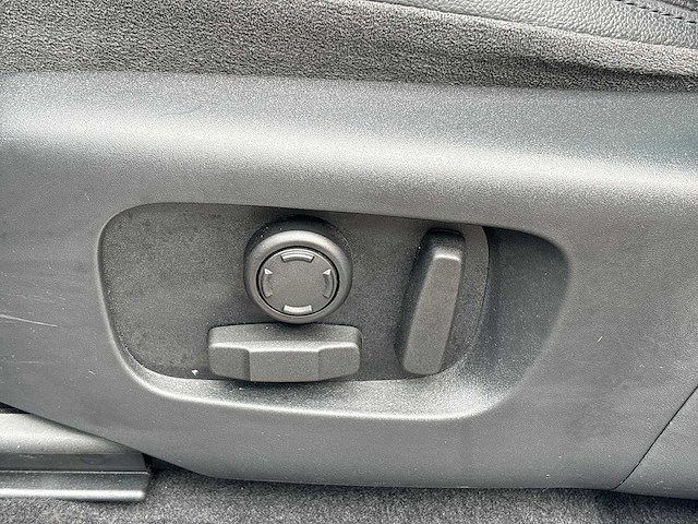 Land rover range rover evoque 2.0 p250 awd r-dynamic hse 2019 | zr-666-f - afbeelding 2 van  34