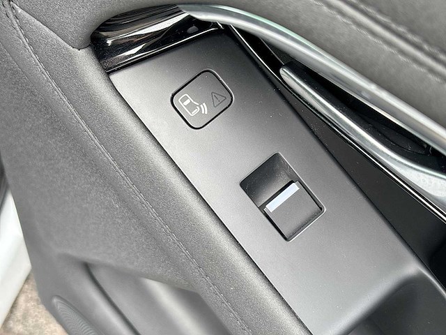 Land rover range rover evoque 2.0 p250 awd r-dynamic hse 2019 | zr-666-f - afbeelding 28 van  34