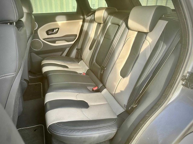 Land rover range rover evoque 2.0 si 4wd prestige automaat; kr-655-r - afbeelding 16 van  17