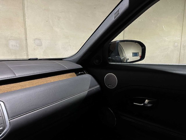 Land rover range rover evoque 2.2 ed4 2wd prestige 150pk 2012 (origineel-nl), 99-xft-1 - afbeelding 21 van  40