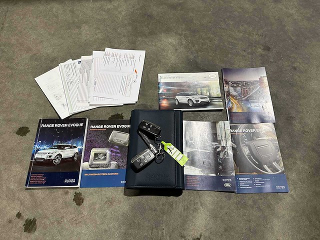 Land rover range rover evoque 2.2 ed4 2wd prestige 150pk 2012 (origineel-nl), 99-xft-1 - afbeelding 35 van  40