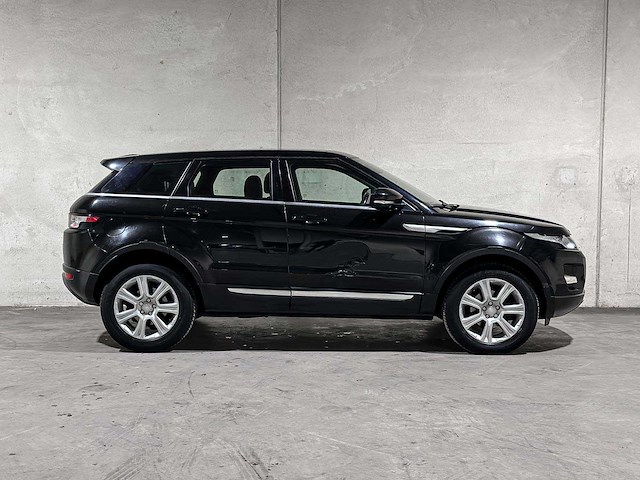 Land rover range rover evoque 2.2 ed4 2wd prestige 150pk 2012 (origineel-nl), 99-xft-1 - afbeelding 39 van  40